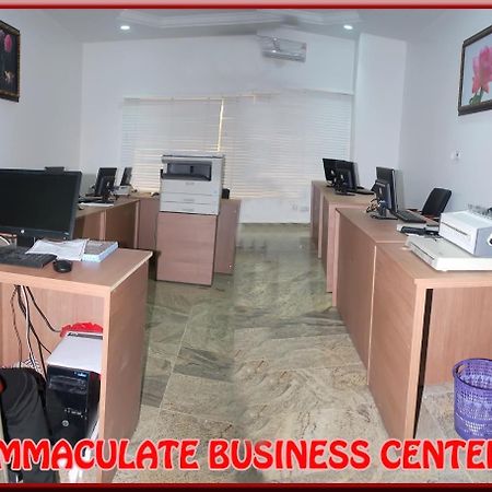 Immaculate Royal Int'L Hotel Owerri Zewnętrze zdjęcie
