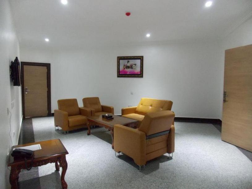Immaculate Royal Int'L Hotel Owerri Zewnętrze zdjęcie